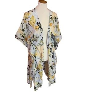 America & Beyond Women's Blue Floral Kimono / Duster / Cover-up Like New